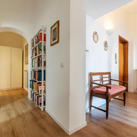 A Borgo Pio Con Ampio Terrazzo! Roma