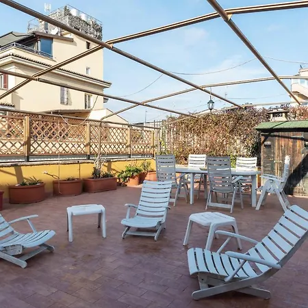 Apartment A Borgo Pio Con Ampio Terrazzo!