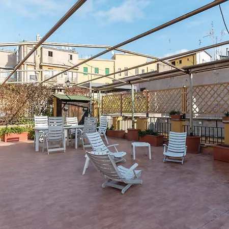A Borgo Pio Con Ampio Terrazzo! Apartment Rome