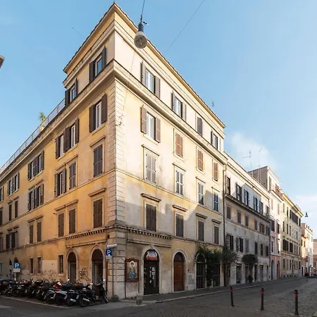 A Borgo Pio Con Ampio Terrazzo! Rome